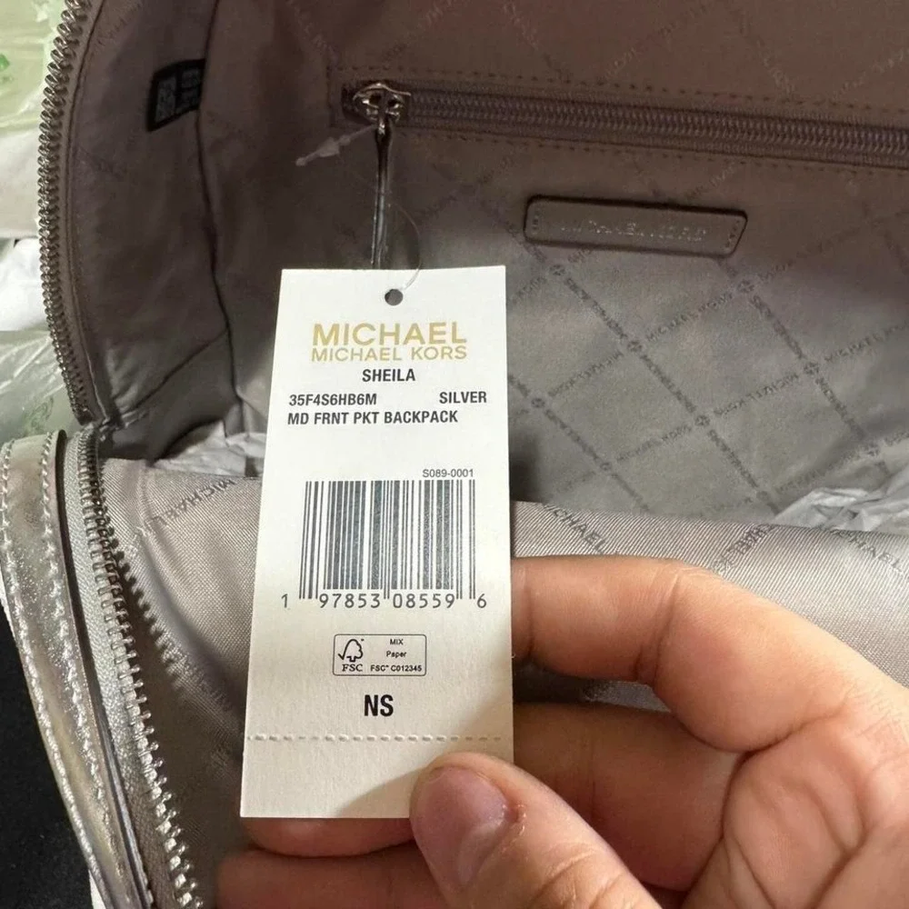 Michael Kors Sheila Medium Logo Backpack Retails $358‎
